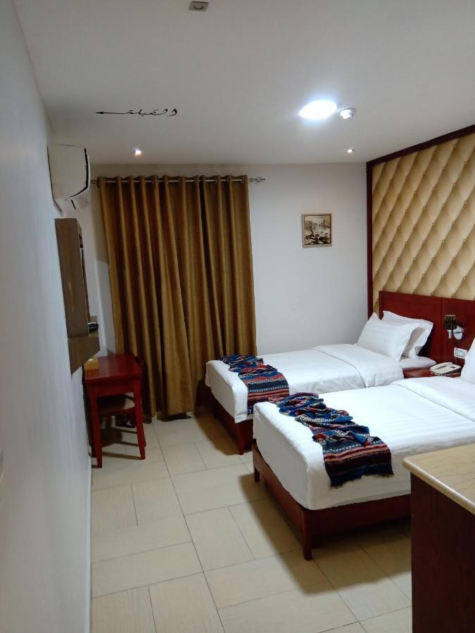 עקבה Seven7Days Hotel מראה חיצוני תמונה